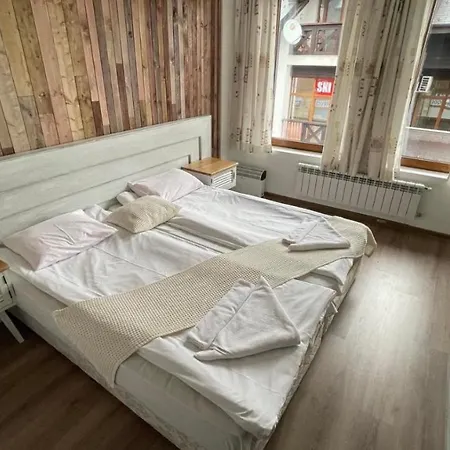 In - Stayinn Granat Maisonette - Next To Gondola Lift Guest house Bansko